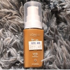 *4 for $28* W8 Warm Medium Deep - L'Oreal True Match Foundation